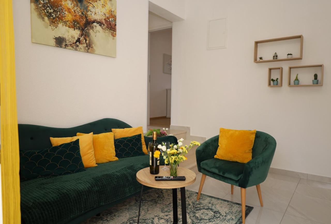 Holiday House Nono Сумартин Экстерьер фото